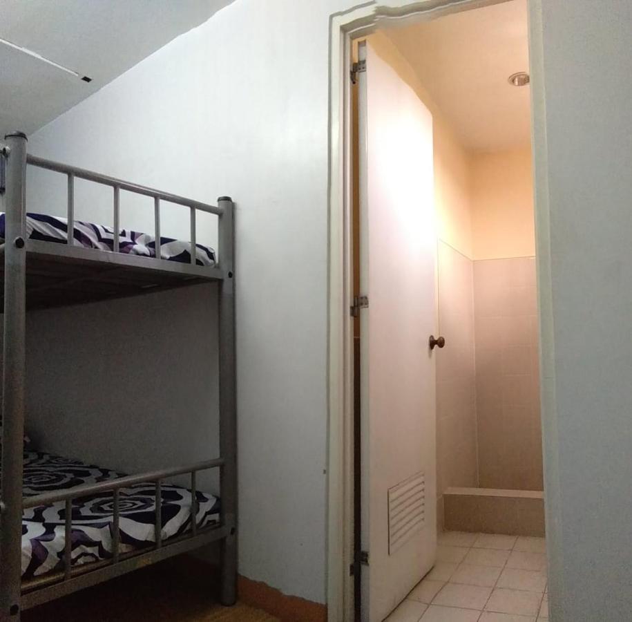 Mang Ben Dormitory Кесон-Сити Экстерьер фото