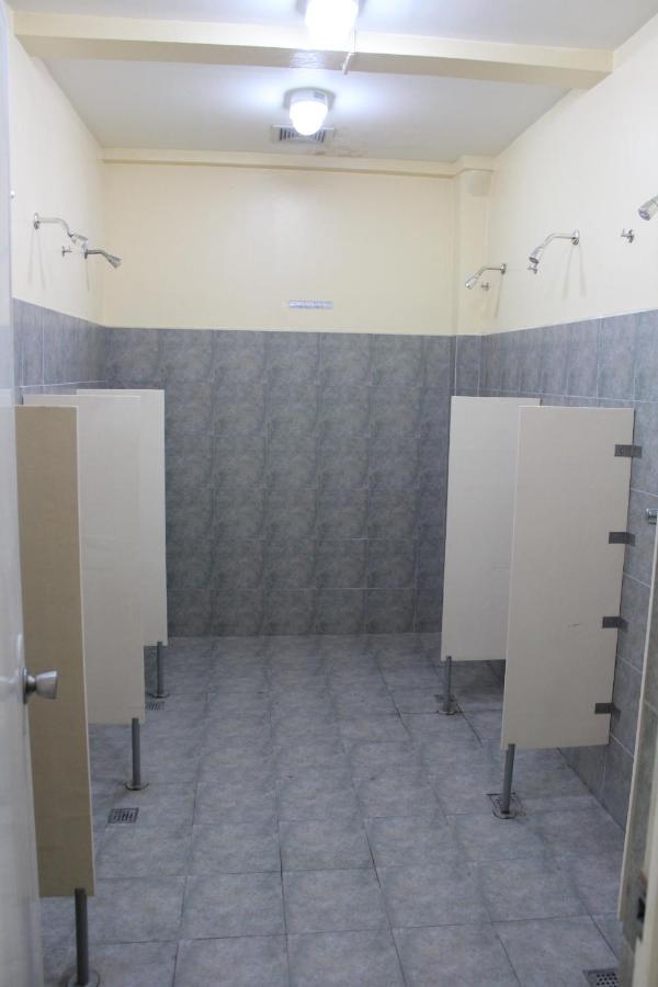 Mang Ben Dormitory Кесон-Сити Экстерьер фото